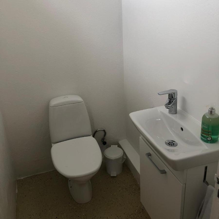 Athaldalur Vestmannsvatn Guesthouse מראה חיצוני תמונה
