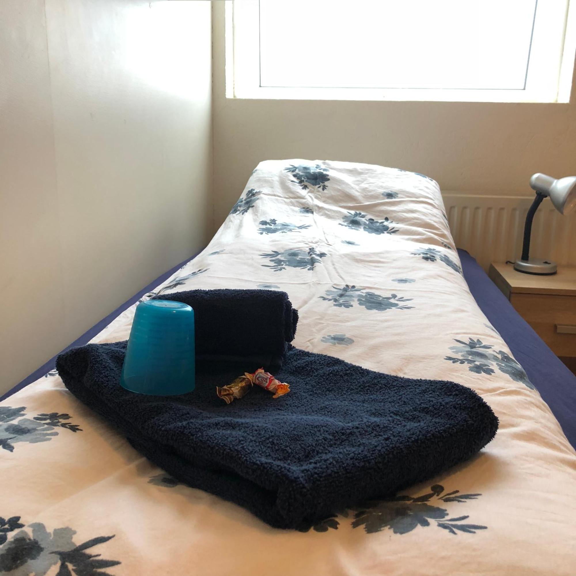 Athaldalur Vestmannsvatn Guesthouse חדר תמונה